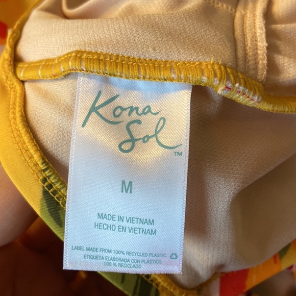 Kona Sol floral swimsuit size M - Picture 3 of 4